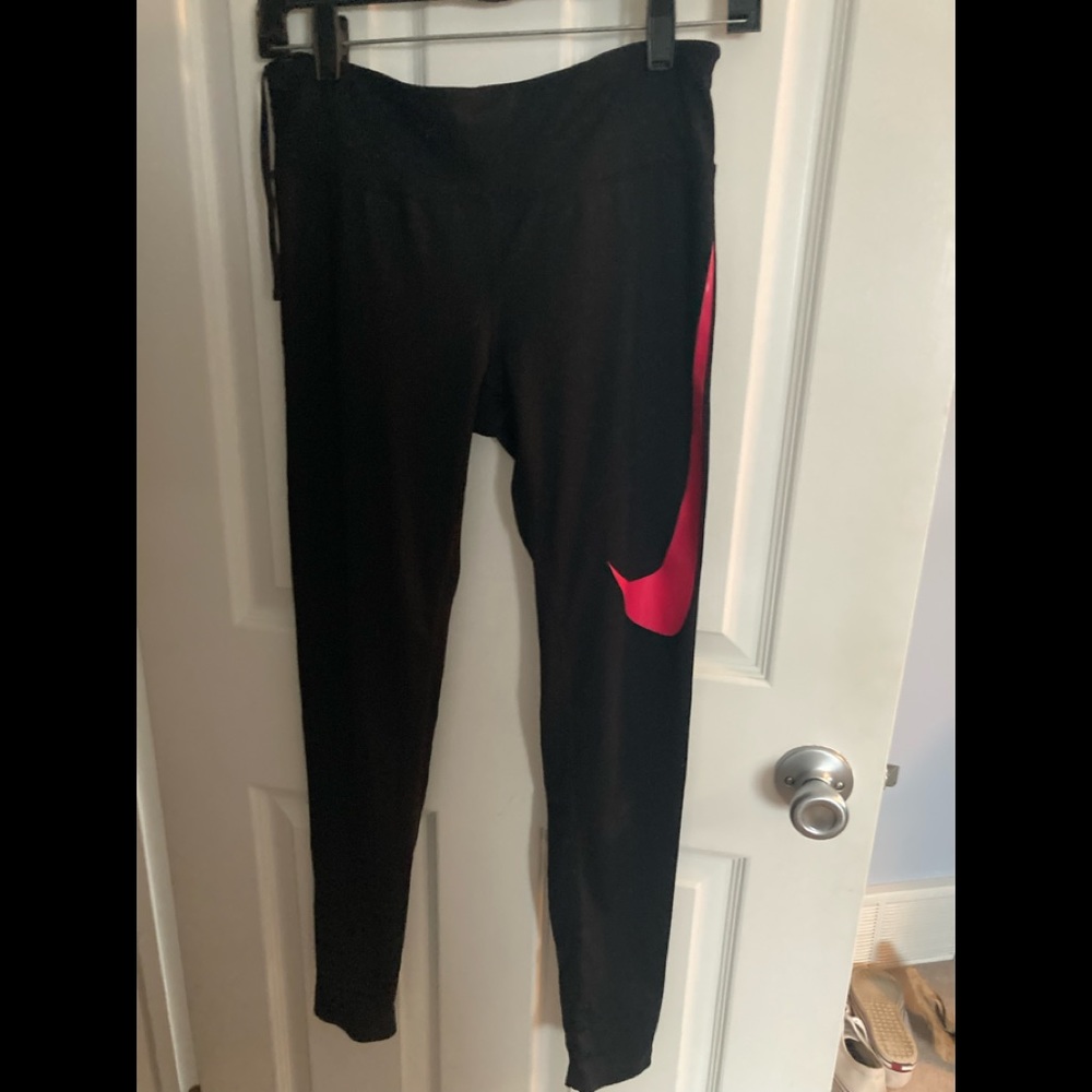 Nike dri fit leggings
